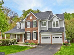 5809 Magnolia Ln, Falls Church, VA 22041
