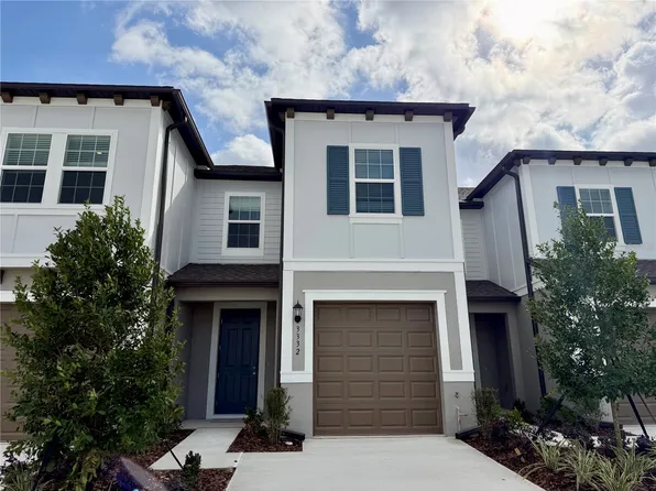 3332 Lapis Lake Dr, Zephyrhills, FL 33541