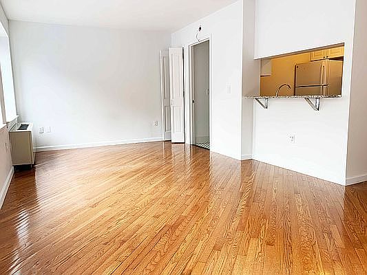 1st image of 401 W 22nd St #3F