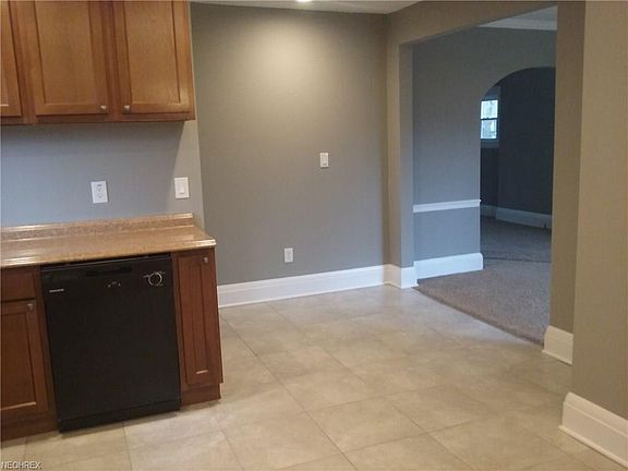 5th image of 1725 23rd St