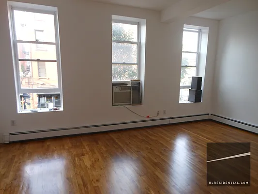 Rented by Highline Residential | media 32