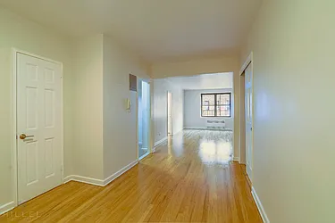 Rented by Hillel Realty Group