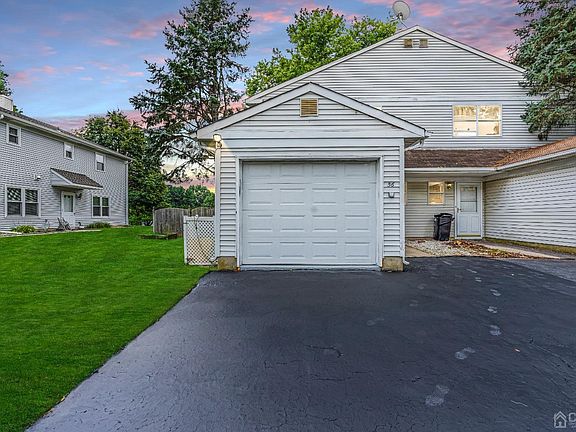 2nd image of 56 Wyndmoor Dr