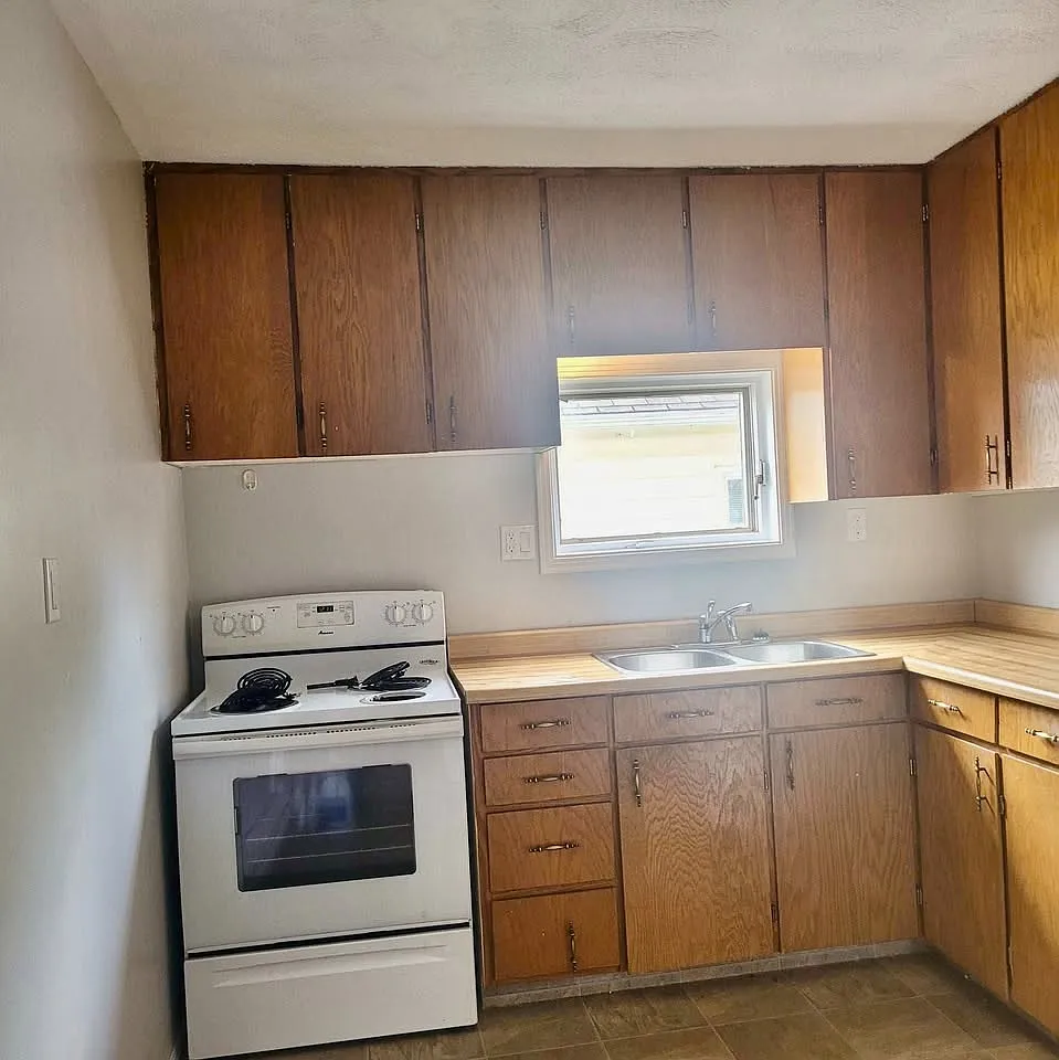 1 bed, $1,075 — Photo 1