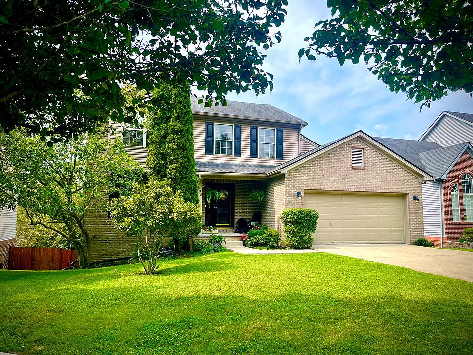 1st image of 532 Meadowcrest Park