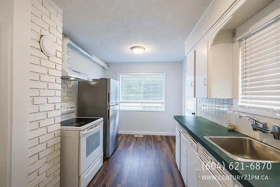 3 bed, 1.0 bath, 1581 sqft, $2,100 — Photo 4