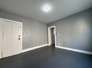 38 Redding St APT 2E, Hartford, CT 06114