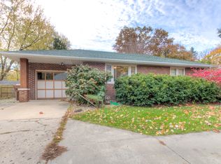 1303 W Springfield Ave, Champaign, IL 61821