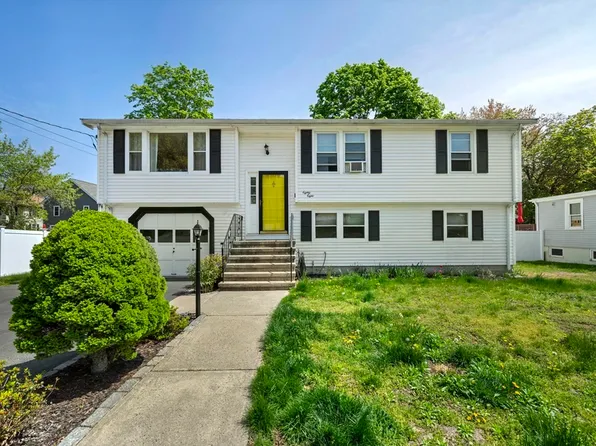 88 Bonham Rd, Dedham, MA 02026