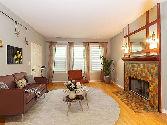 4th image of 1335 W Fillmore St #2