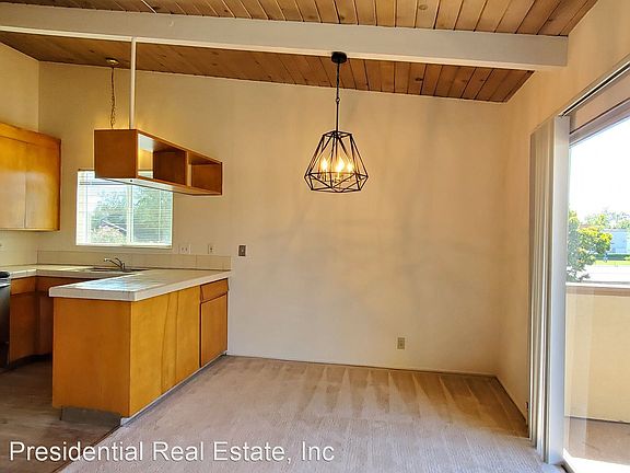 3rd image of 1643 Maurice Ln #3