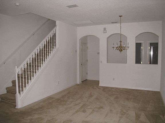 3rd image of 1232 Willow Branch Dr