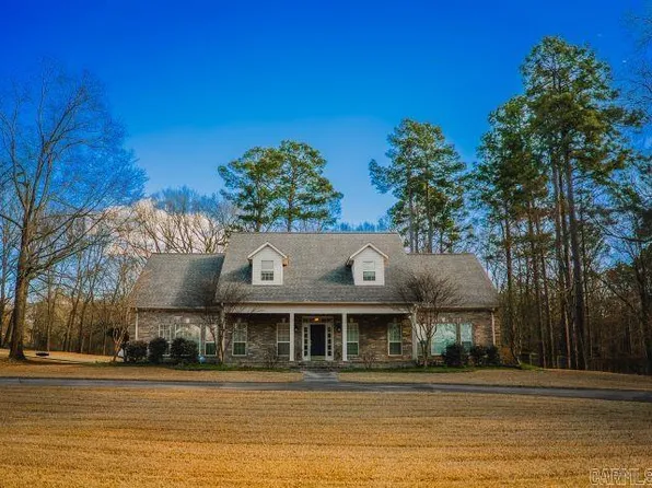 311 Crestwood Dr, Monticello, AR 71655