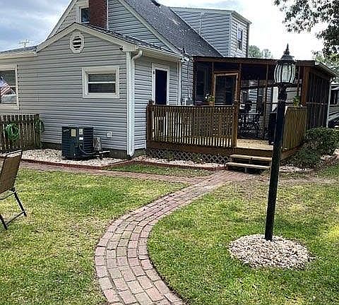 5th image of 304 Elmhurst Ln