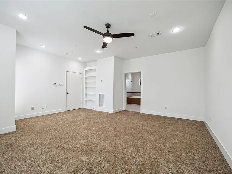 1316 Welch St — Photo 11