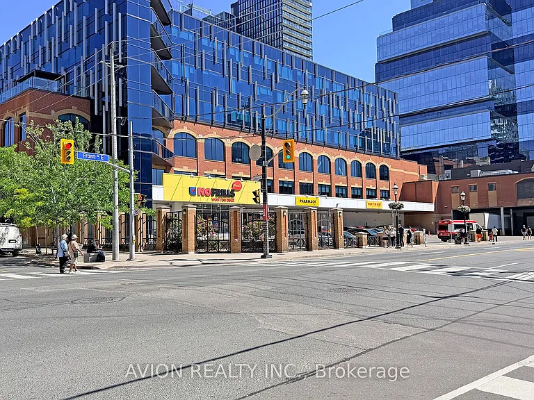 60 Princess St #205 — Photo 30