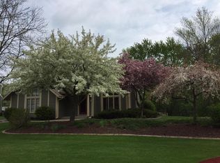 W276N2710 Trillium Ln, Pewaukee, WI 53072