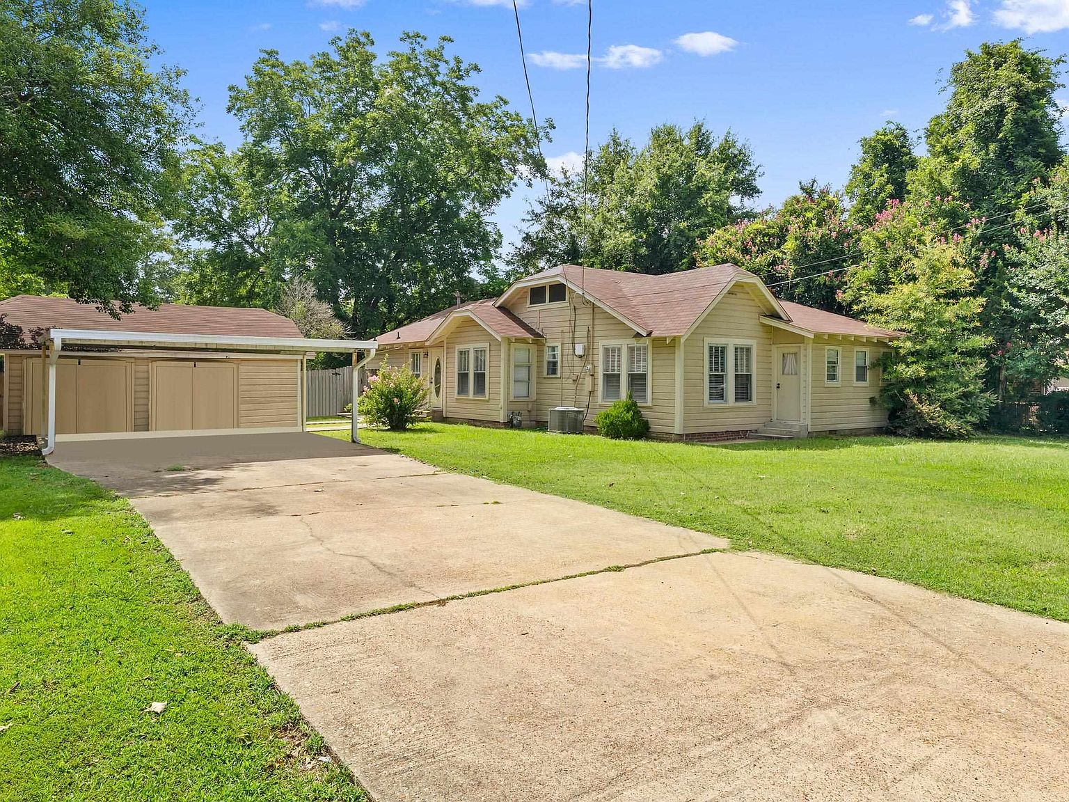 How to Evaluate the Features of 203 Inwood Rd, Texarkana, TX