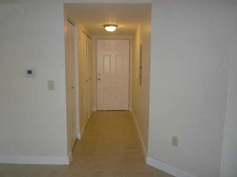 4211 San Marino Blvd #201 — Photo 7