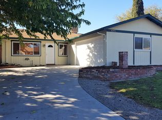 1250 Frances St, Paso Robles, CA 93446