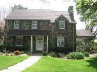 102 Somerset Rd, Talleyville, DE 19803