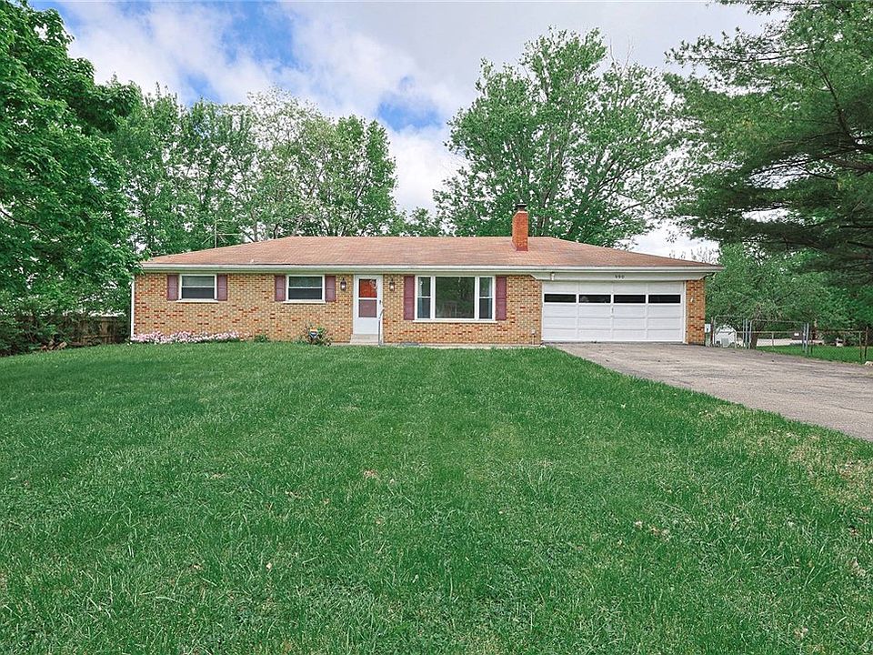 1st image of 990 Joyce Dr