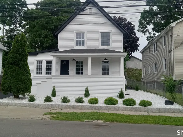 202 Goddard Avenue, Bridgeport, CT 06610