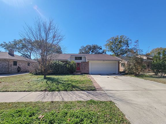 2nd image of 15827 Echo Canyon Dr