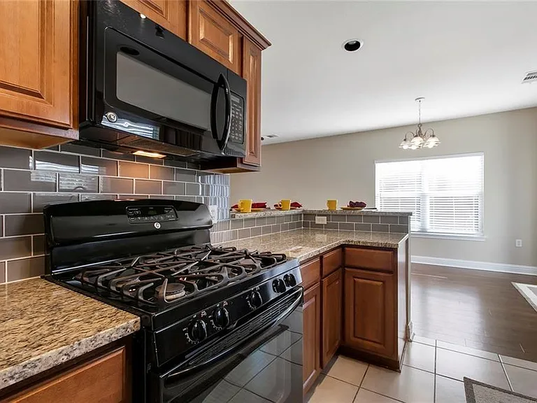 6011 Fairway St #2A — Photo 4