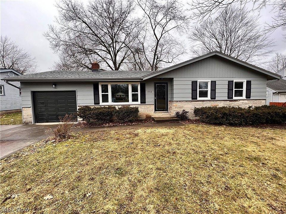 1st image of 1752 Lancaster Dr