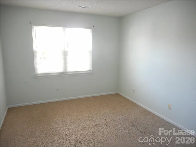 8431 Leeper Dr — Photo 17