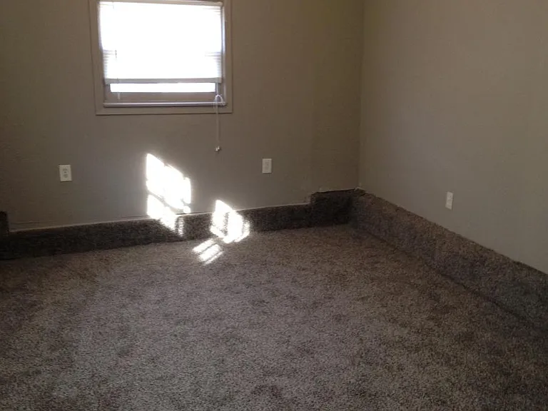 3033 E Maplewood Dr #1 — Photo 16