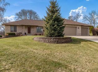 2350 Casey Ct, Beloit, WI 53511