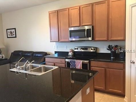 5th image of 6823 Holly Heath Dr