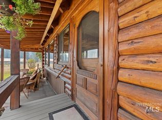 3 S Middlefork Rd, Garden Valley, ID 83622