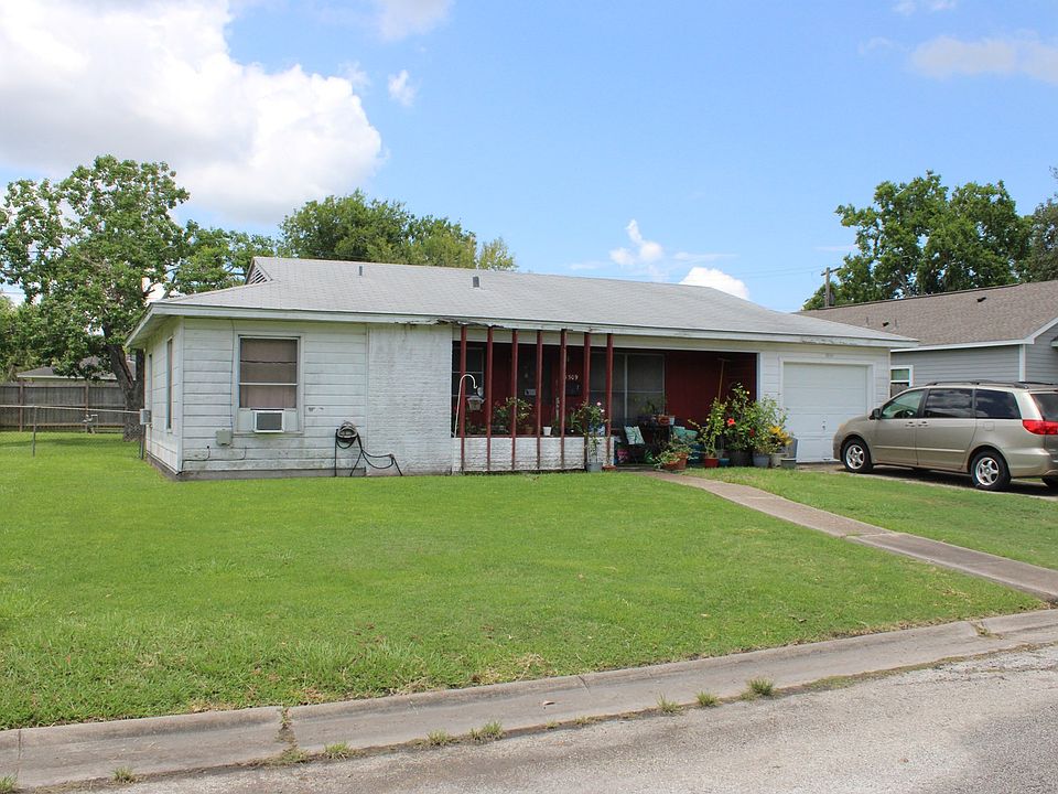 1st image of 1509 Bowie Dr
