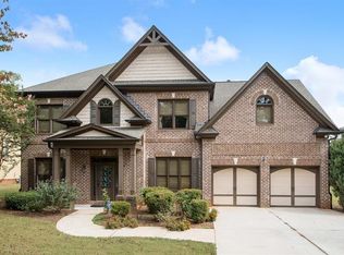 1207 Hambrick Rd, Stone Mountain, GA 30083