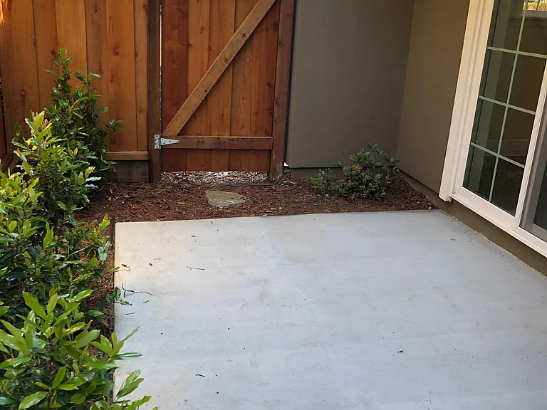 2233 Ida Dr — Photo 33