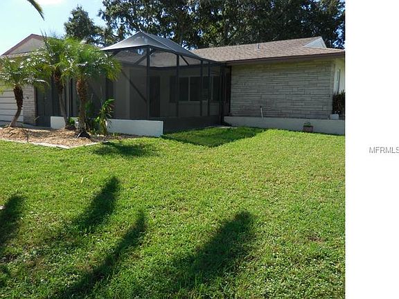 2nd image of 2071 Hillwood Dr