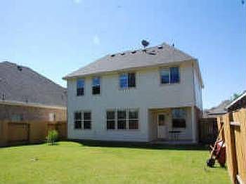5th image of 3818 Sunny Orchard Dr