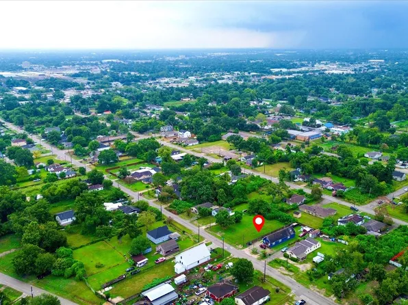 859 W Rittenhouse Rd, Houston, TX 77091