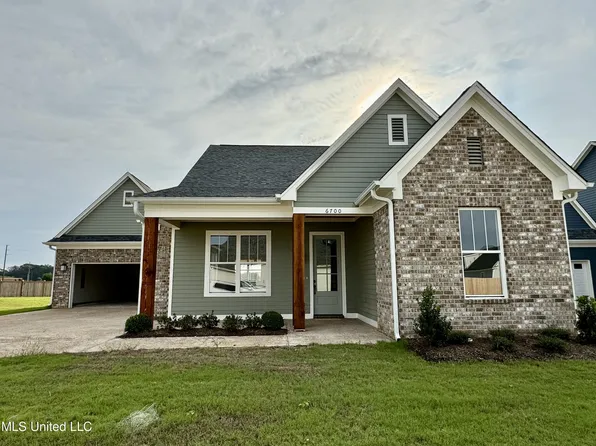 6700 Mayberry Ln, Southaven, MS 38672