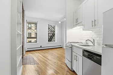135 West 24th Street #6C image 1 of 9