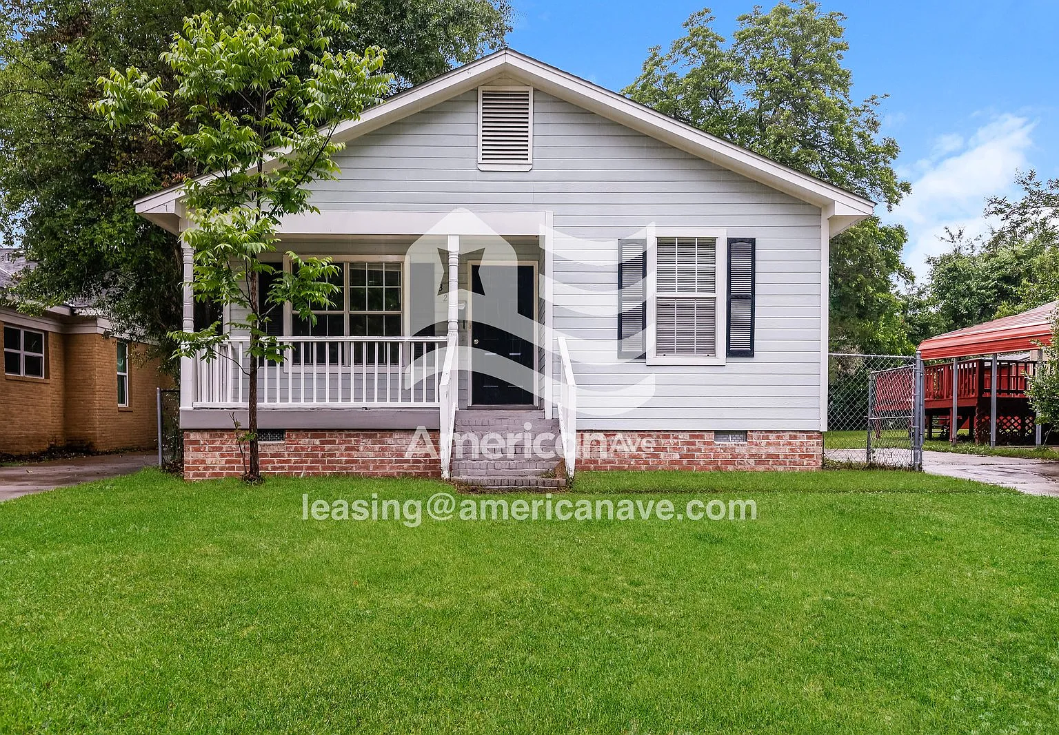 3 bed, 1.0 bath, 1205 sqft, $897 — Photo 1