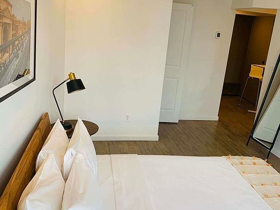 4th image of 138 Bowery APT 7F