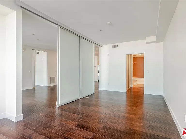 1234 Wilshire Blvd #405 — Photo 18