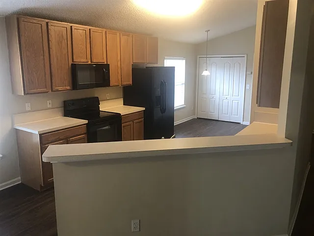 1804 Saw Lake Dr — Photo 4