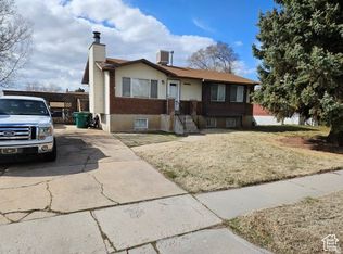 5063 S 2825 W, Roy, UT 84067