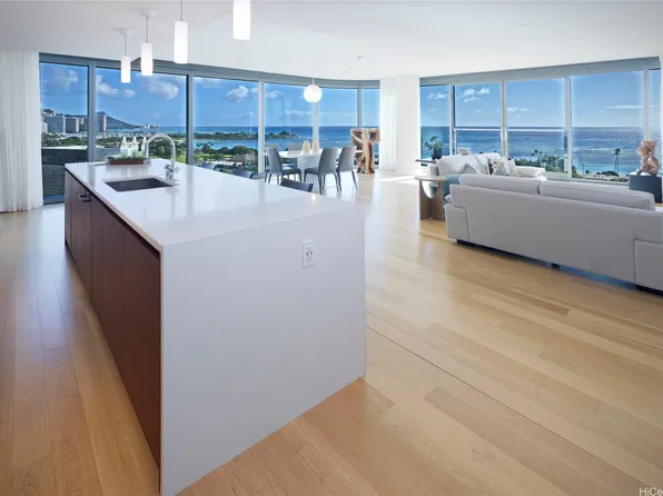 1108 Auahi St APT 1100, Honolulu, HI 96814