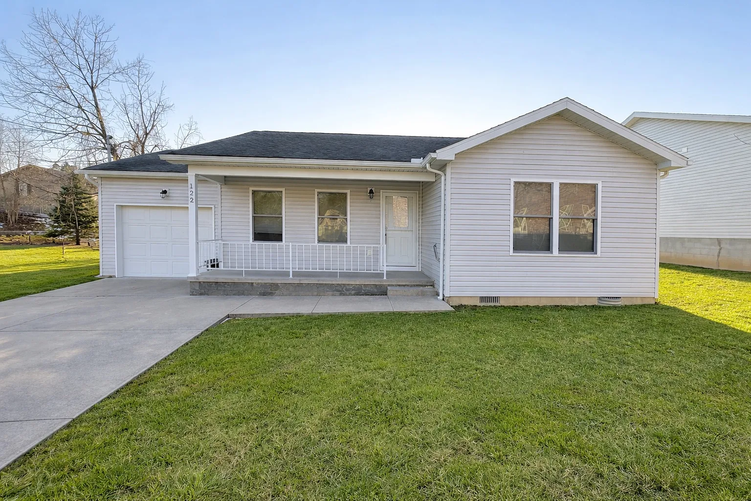 2 bed, 1072 sqft, $1,500 — Photo 1